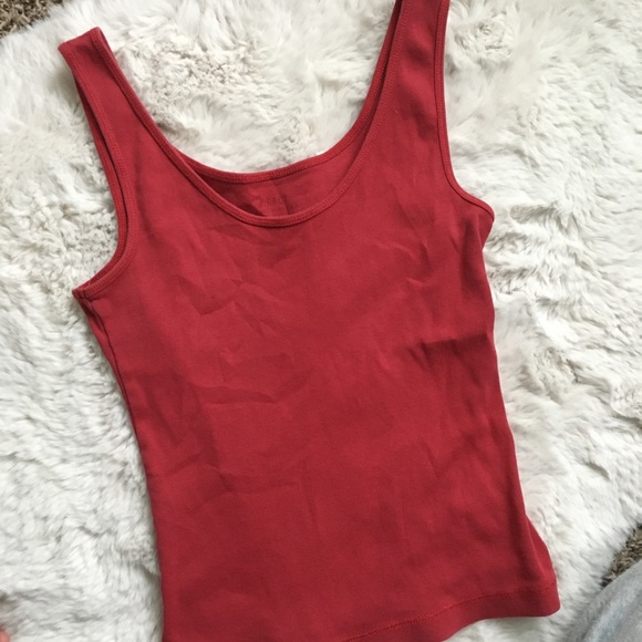 red brandy melville tank top - Picture 1 of 2